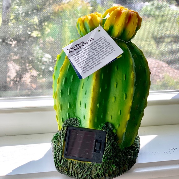 BOGO ❤️Solar Powered Cactus - Picture 5 of 6